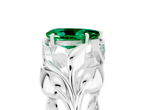 White gold Pear Cut Solitaire Leaf-Inspired Engagement Ring with Prong Setting_5