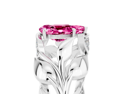 White gold Pear Cut Solitaire Leaf-Inspired Engagement Ring with Prong Setting_5