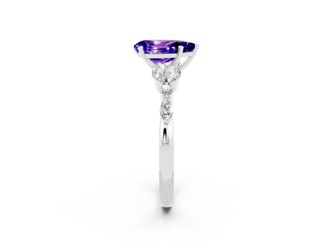 White gold Pear Cut Tanzanite Solitaire Ring with Side Stones and Four-Prong Setting_14