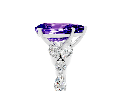 White gold Pear Cut Tanzanite Solitaire Ring with Side Stones and Four-Prong Setting_29