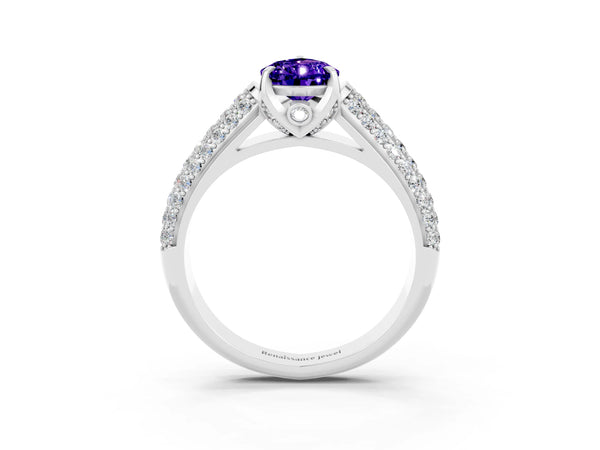 White gold Pear Cut Tanzanite Solitaire Ring with Three-Row Pavé Band and Four-Prong Setting