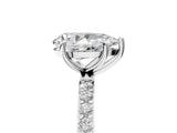 White gold Pear Diamond Pavé Band with Six-Prong Setting_32