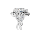 White gold Pear Halo Diamond Engagement Ring with Vintage-Inspired Band and Four-Prong Setting_8