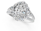 White gold Pear Halo Split Shank Diamond Engagement Ring with Prong Setting_21