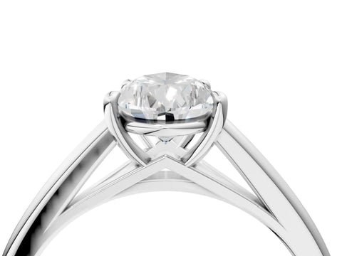 White gold Pear Solitaire Engagement Ring with Four-Prong Setting and Classic Band 4