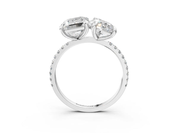 White gold Pear and Emerald Toi Moi Ring with Prong Setting and Pave Band