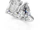 White gold Pear and Emerald Toi Moi Ring with Prong Setting and Plain Band_37