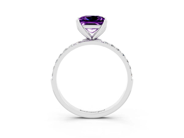 Platinum Princess Cut Amethyst Solitaire Engagement Ring with Round  Pavé Band and Prong Setting
