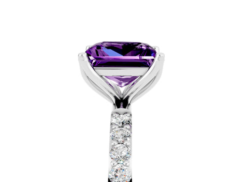 White gold Princess Cut Amethyst Solitaire Engagement Ring with Pavé Band and Prong Setting_5