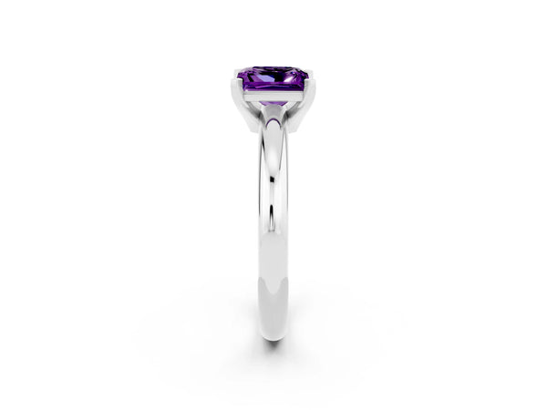 White gold Princess Cut Amethyst Solitaire Engagement Ring with Round Band and Four-Prong Setting