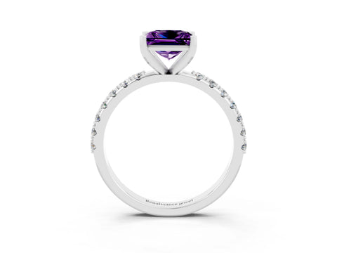 White gold Princess Cut Amethyst Solitaire Pavé Band with Four-Prong Setting_3