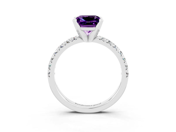 White gold Princess Cut Amethyst Solitaire Pavé Engagement Ring with Round Band and Prong Setting
