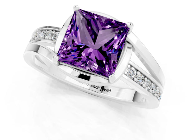 Silver Princess Cut Amethyst Solitaire Ring with Split Shank and Prong Setting