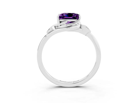 White gold Princess Cut Amethyst Solitaire Ring with Twist Band and Four-Prong Setting_39