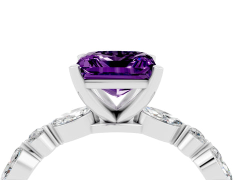 White gold Princess Cut Amethyst Solitaire with Side Stones on a Pavé Band and Four-Prong Setting_4