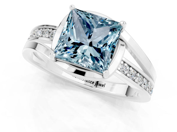 Platinum Princess Cut Aquamarine Solitaire Ring with Split Shank and Prong Setting
