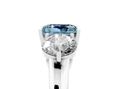 White gold Princess Cut Aquamarine Three-Stone Ring with Prong Setting and Classic Band_5