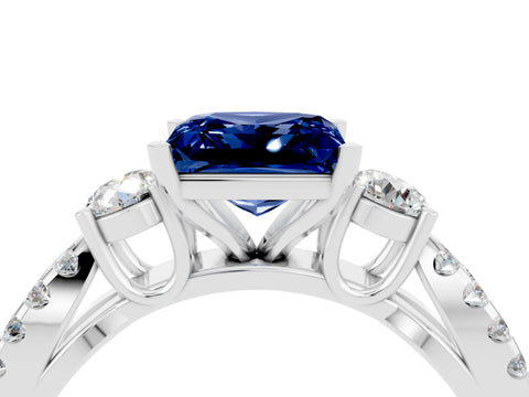 White gold Princess Cut Blue Sapphire Three-Stone Ring with Pavé Split Shank and Four-Prong Setting_4