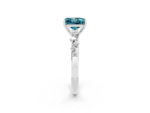 White gold Princess Cut Blue Topaz Cluster Side Stone Solitaire Ring with Prong Setting_26