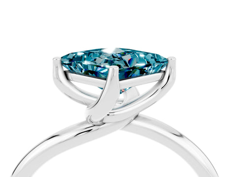 White gold Princess Cut Blue Topaz Solitaire Engagement Ring with Four-Prong Setting and Classic Band_16