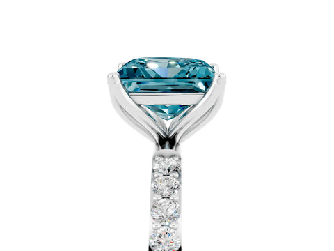 White gold Princess Cut Blue Topaz Solitaire Engagement Ring with Pavé Band and Prong Setting_5