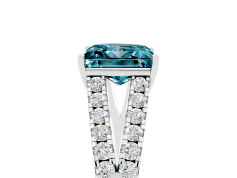 White gold Princess Cut Blue Topaz Split Shank Pavé Engagement Ring with Four-Prong Setting_17