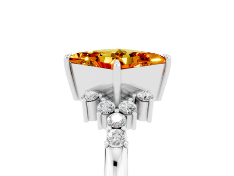 White gold Princess Cut Citrine Ring with Side Stones and Four-Prong Setting_41