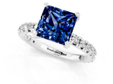 White gold Princess Cut Cut Diamond Pavé Band with Four-Prong Setting_1