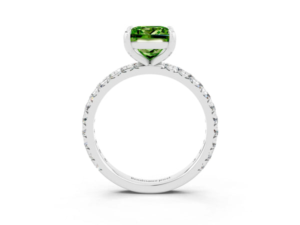 White gold Princess Cut Cut Diamond Pavé Band with Four-Prong Setting