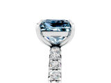 White gold Princess Cut Cut Diamond Pavé Band with Four-Prong Setting_5
