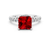 White gold Princess Cut Cut Diamond Pavé Band with Four-Prong Setting