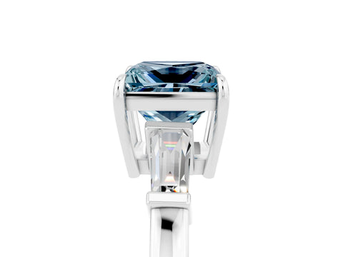 White gold Princess Cut Cut Diamond Ring with Tapered Baguette Side Stones in Four-Prong Setting_5