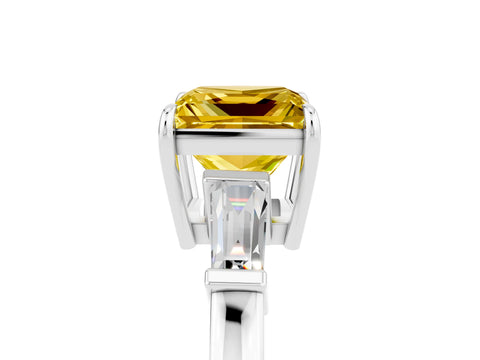 White gold Princess Cut Cut Diamond Ring with Tapered Baguette Side Stones in Four-Prong Setting_5