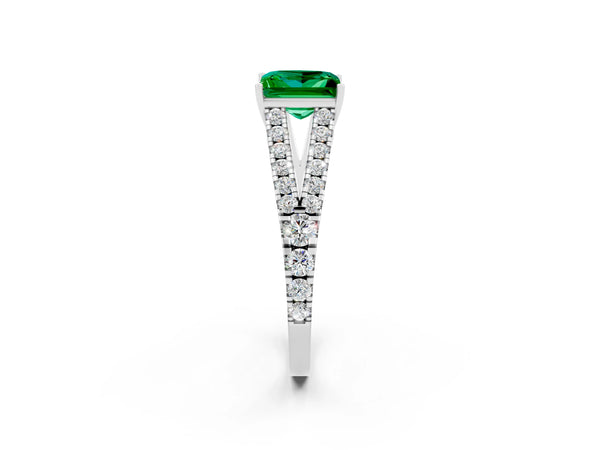 Platinum Princess Cut Emerald Split Shank Engagement Ring with Round Pavé and Prong Setting