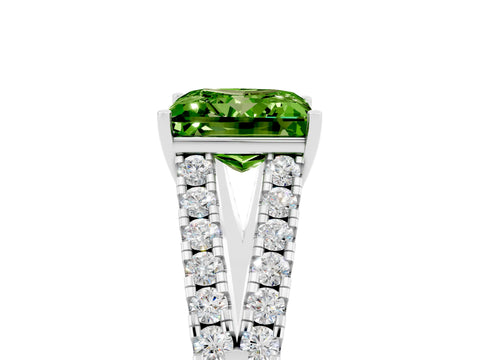 White gold Princess Cut Cut Split Shank Pave Diamond Engagement Ring with Four-Prong Setting_5