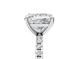 White gold Princess Cut Diamond Brilliant Solitaire Ring with Pavé Band and Four-Prong Setting_175