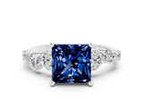 White gold Princess Cut Diamond Cluster Pavé Band with Four-Prong Setting_18