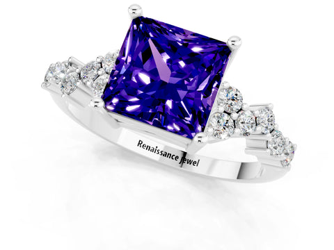 White gold Princess Cut Diamond Cluster Pavé Band with Four-Prong Setting_1