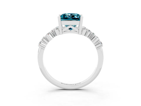 White gold Princess Cut Diamond Cluster Pavé Band with Four-Prong Setting_9