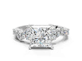 White gold Princess Cut Diamond Cluster Pavé Band with Four-Prong Setting_9