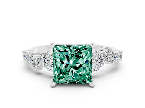White gold Princess Cut Diamond Cluster Pavé Band with Four-Prong Setting