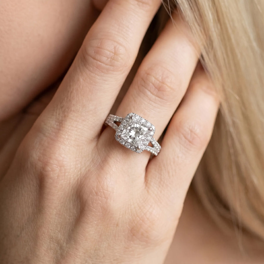 White gold Princess Cut Diamond Halo Ring with Split Shank Pavé Band and Prong Setting