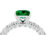 White gold Princess Cut Diamond Pavé Band Solitaire Ring with Prong Setting_10