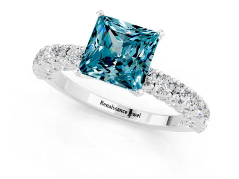 White gold Princess Cut Diamond Pavé Band Solitaire Ring with Prong Setting_1