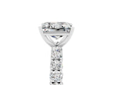 White gold Princess Cut Diamond Pavé Band Solitaire Ring with Prong Setting_29