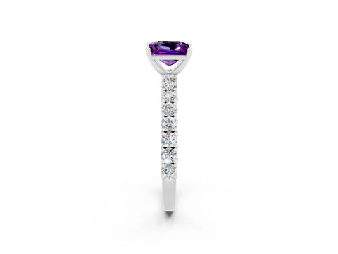 White gold Princess Cut Diamond Pavé Band Solitaire Ring with Prong Setting_2