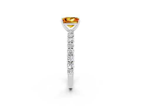 White gold Princess Cut Diamond Pavé Band Solitaire Ring with Prong Setting_2