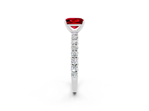White gold Princess Cut Diamond Pavé Band Solitaire Ring with Prong Setting_2