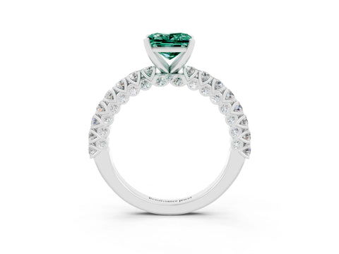 White gold Princess Cut Diamond Pavé Band Solitaire Ring with Prong Setting_3