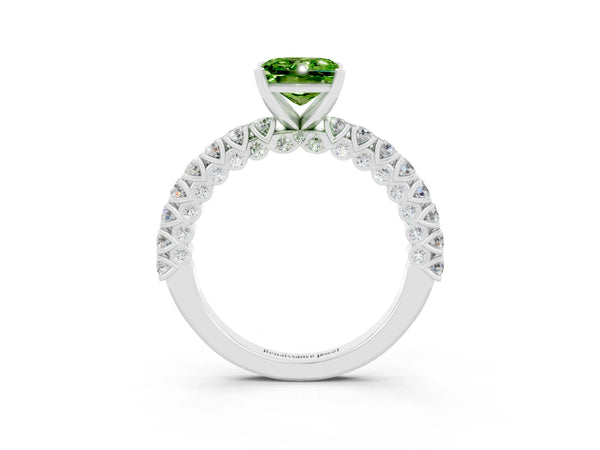 Platinum Princess Cut Diamond Pavé Band Solitaire Ring with Prong Setting